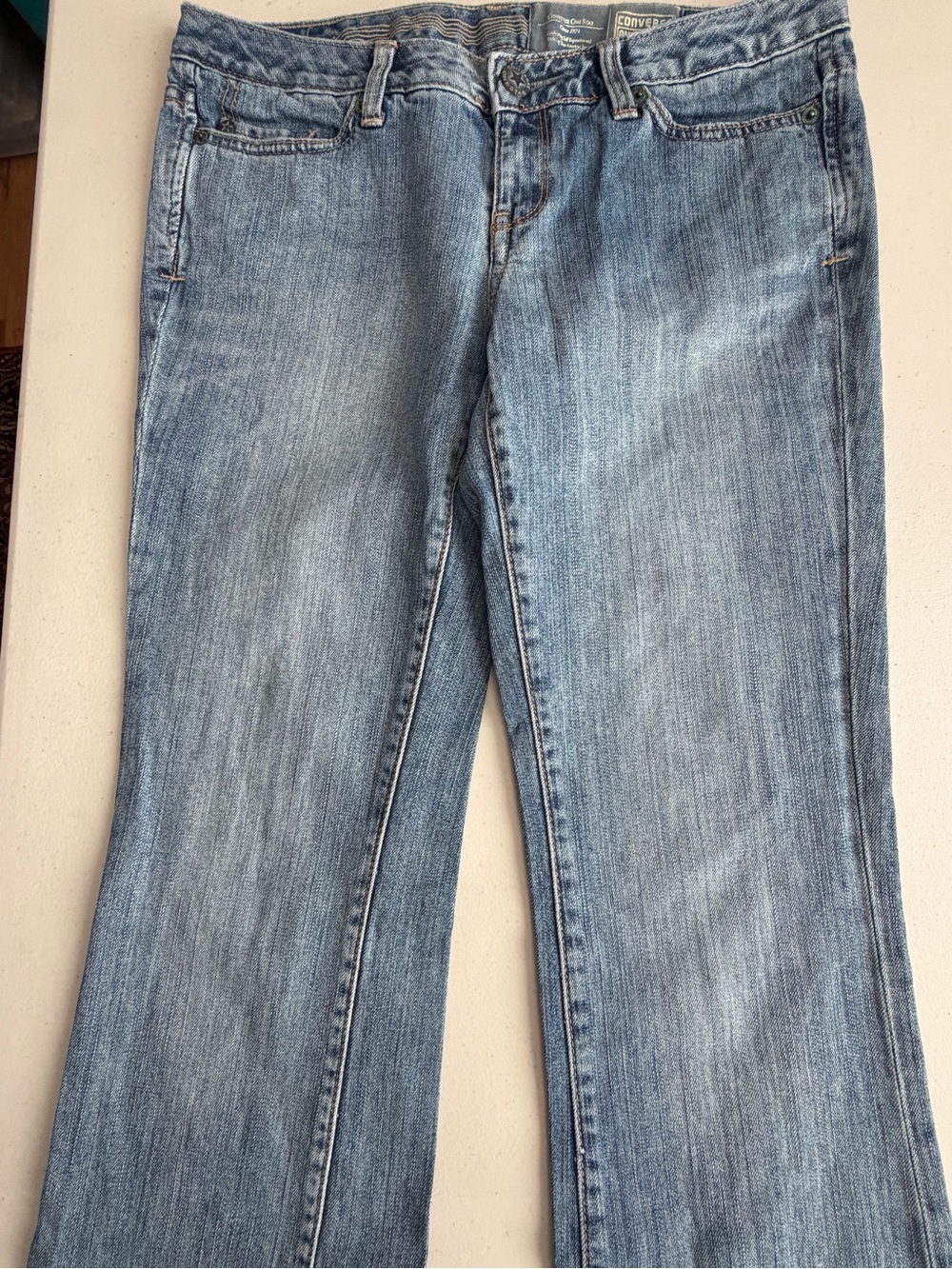 💙💛👖CONVERSE Distressed Blue Faded Denim Jeans